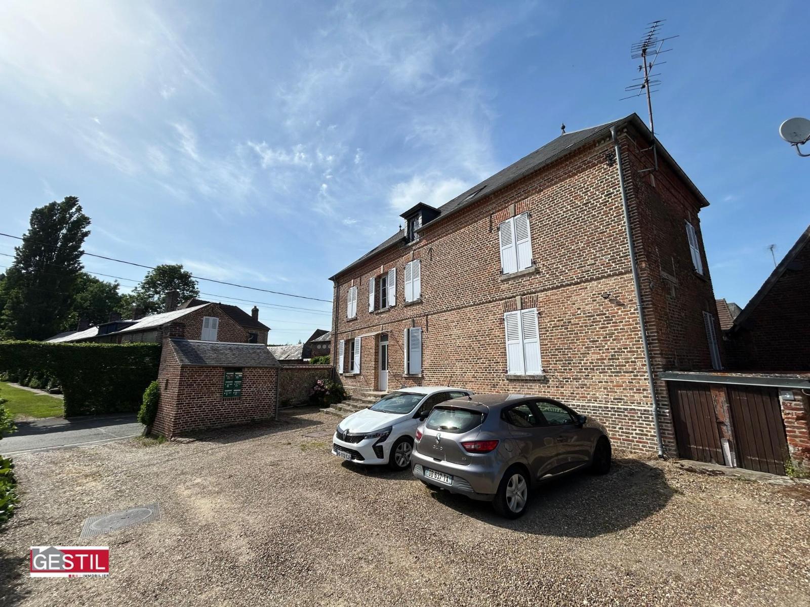 appartement 2 pièces - JOUY-SOUS-THELLE