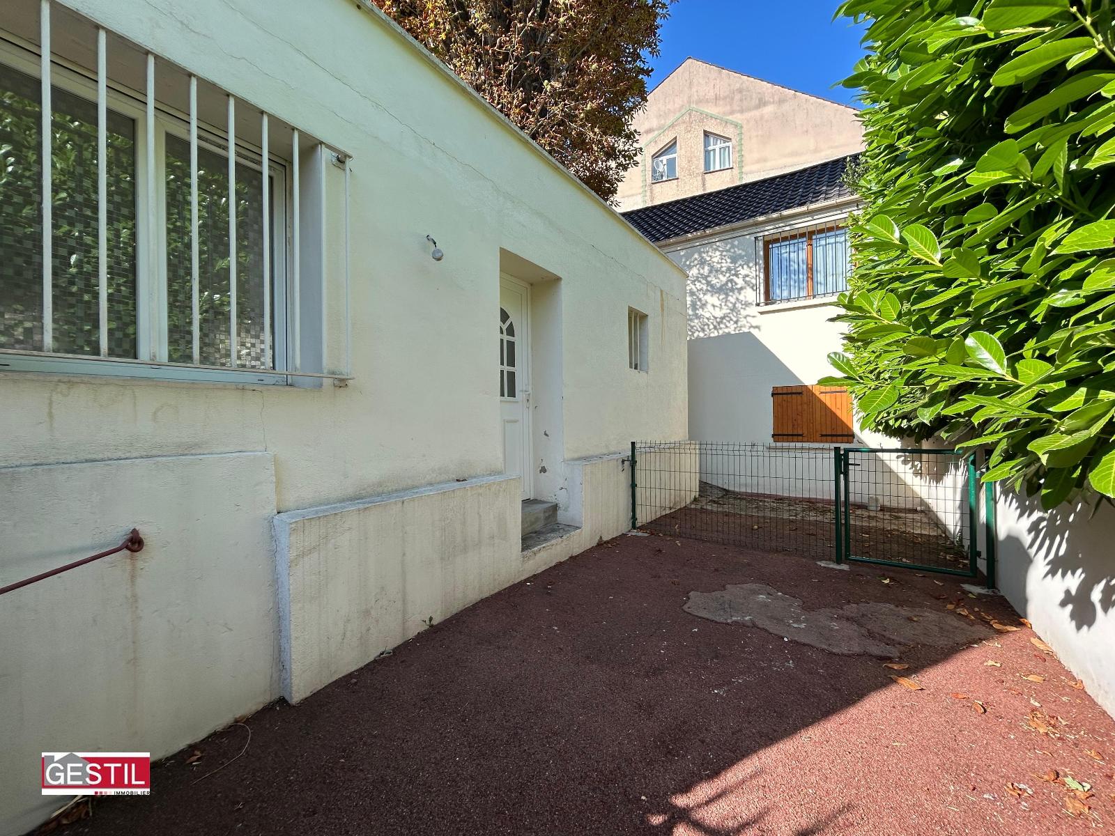 appartement 1 pièces - PONTOISE