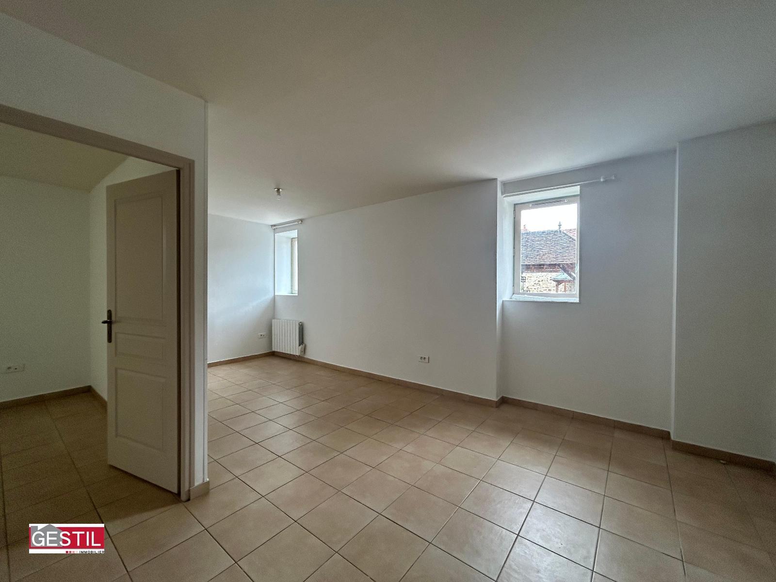 appartement 2 pièces - ENNERY