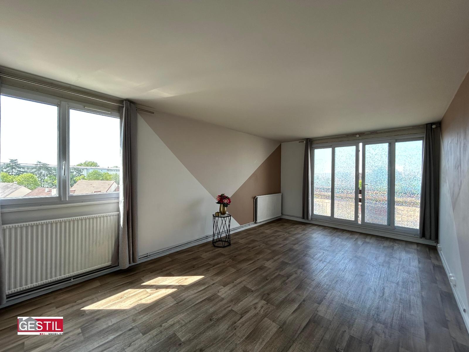 appartement 4 pièces - PONTOISE